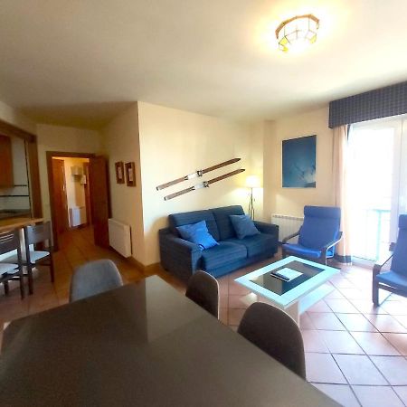 Plaza Andalucia Edificio Enebro 4-6 Pax Apartment Sierra Nevada Exterior photo